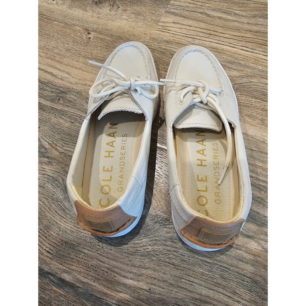 Cole Haan Cloud Weekender Boat Shoes Womens Size 7B White Leather Grandseries